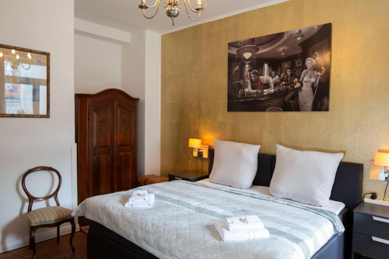 Fewo1846 - Royal Suite - Stilvolle Wohnung Mit 2 Schlafzimmern Im Stadtzentrum Flensburg Exterior foto
